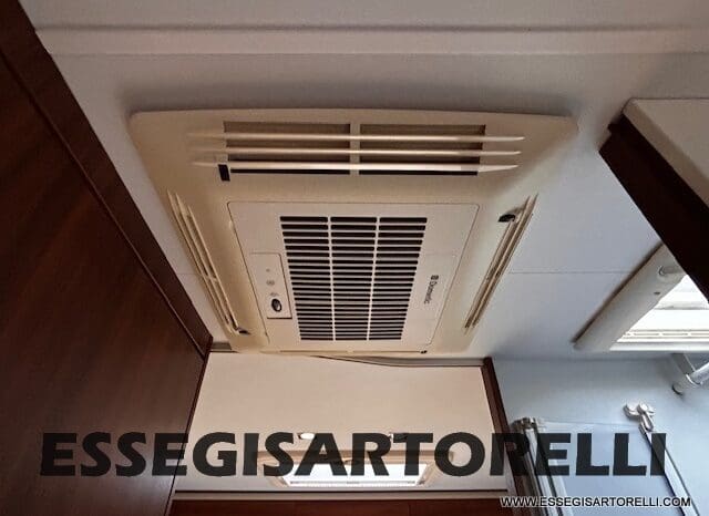 ADRIA MATRIX PLUS M 670 SL GEMELLI GARAGE 2015 DOPPIO CLIMA pieno