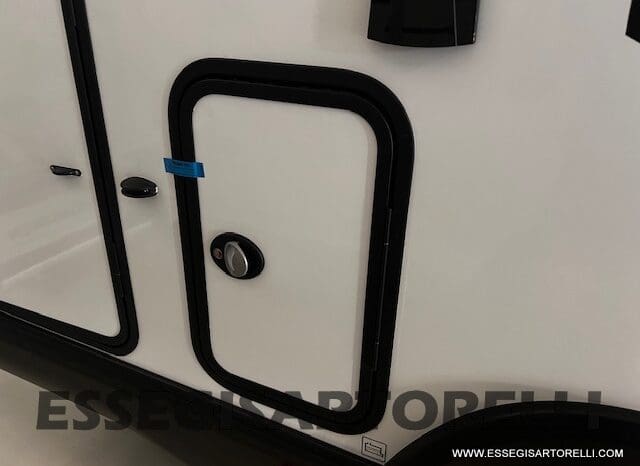 CHAUSSON NEW SPORTLINE S 614 BASCULANTE SLIM 2026 (659 CM X 210 CM) pieno