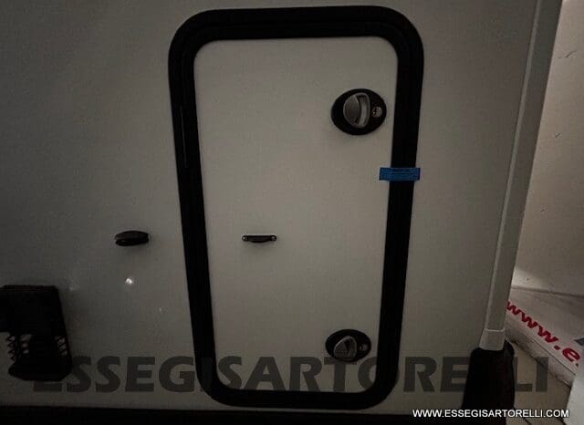 CHAUSSON NEW SPORTLINE S 614 BASCULANTE SLIM 2026 (659 CM X 210 CM) pieno