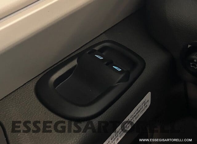 CHAUSSON NEW SPORTLINE S 614 BASCULANTE SLIM 2026 (659 CM X 210 CM) pieno