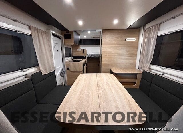CHAUSSON NEW SPORTLINE S 614 BASCULANTE SLIM 2026 (659 CM X 210 CM) pieno