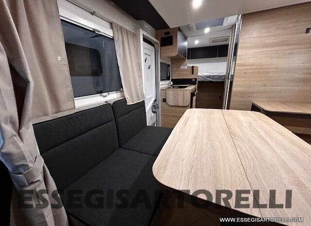 CHAUSSON NEW SPORTLINE S 614 BASCULANTE SLIM 2026 (659 CM X 210 CM) pieno