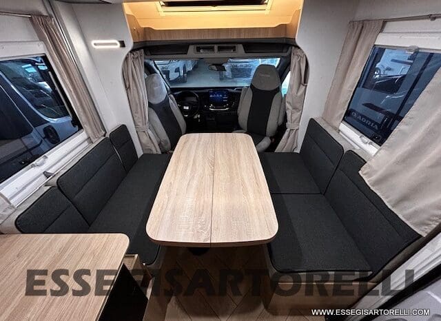 CHAUSSON NEW SPORTLINE S 614 BASCULANTE SLIM 2026 (659 CM X 210 CM) pieno