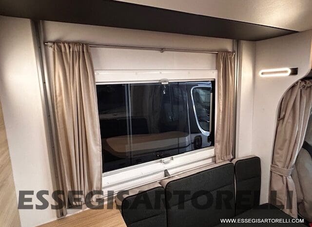 CHAUSSON NEW SPORTLINE S 614 BASCULANTE SLIM 2026 (659 CM X 210 CM) pieno