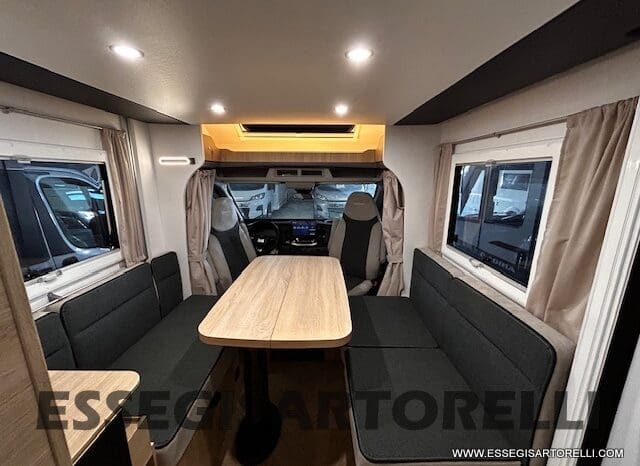 CHAUSSON NEW SPORTLINE S 614 BASCULANTE SLIM 2026 (659 CM X 210 CM) pieno