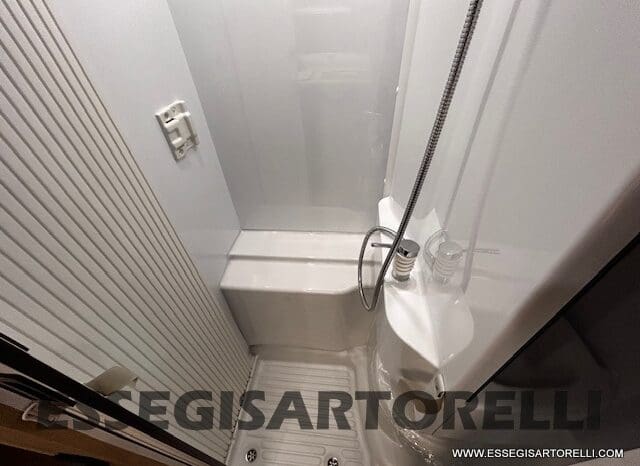 CHAUSSON NEW SPORTLINE S 614 BASCULANTE SLIM 2026 (659 CM X 210 CM) pieno