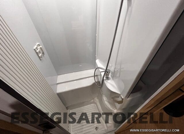 CHAUSSON NEW SPORTLINE S 614 BASCULANTE SLIM 2026 (659 CM X 210 CM) pieno