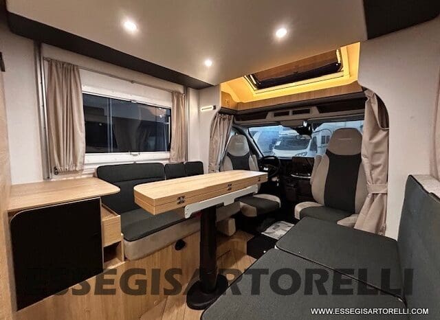 CHAUSSON NEW SPORTLINE S 614 BASCULANTE SLIM 2026 (659 CM X 210 CM) pieno