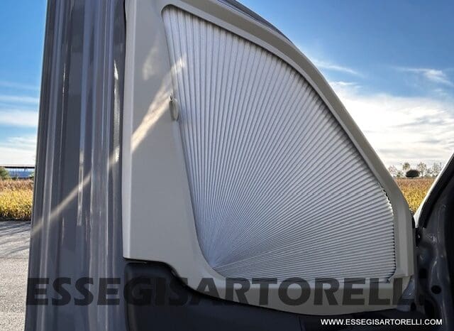 CHAUSSON NEW SPORTLINE S 614 BASCULANTE SLIM 2026 (659 CM X 210 CM) pieno