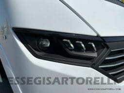 ADRIA SONIC PLUS 700 SL GARAGE LETTI GEMELLI GAMMA 2025 FARI LED E UCONNECT 10″ pieno