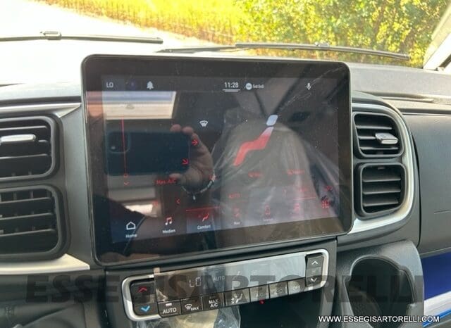 ADRIA SONIC PLUS 700 SL GARAGE LETTI GEMELLI GAMMA 2025 FARI LED E UCONNECT 10″ pieno