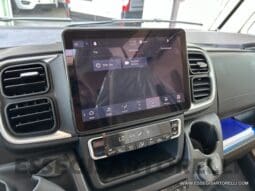 ADRIA SONIC PLUS 700 SL GARAGE LETTI GEMELLI GAMMA 2025 FARI LED E UCONNECT 10″ pieno