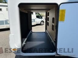 ADRIA SONIC PLUS 700 SL GARAGE LETTI GEMELLI GAMMA 2025 FARI LED E UCONNECT 10″ pieno