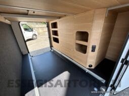 ADRIA SONIC PLUS 700 SL GARAGE LETTI GEMELLI GAMMA 2025 FARI LED E UCONNECT 10″ pieno