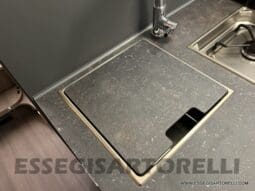 ADRIA SONIC PLUS 700 SL GARAGE LETTI GEMELLI GAMMA 2025 FARI LED E UCONNECT 10″ pieno