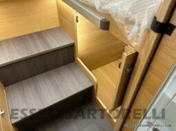 ADRIA SONIC PLUS 700 SL GARAGE LETTI GEMELLI GAMMA 2025 FARI LED E UCONNECT 10″ pieno