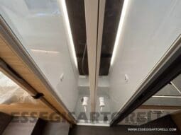 ADRIA SONIC PLUS 700 SL GARAGE LETTI GEMELLI GAMMA 2025 FARI LED E UCONNECT 10″ pieno