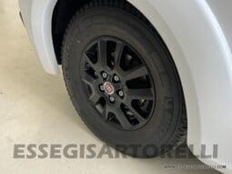 ADRIA SONIC PLUS 700 SL GARAGE LETTI GEMELLI GAMMA 2025 FARI LED E UCONNECT 10″ pieno