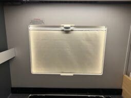 ADRIA SONIC PLUS 700 SL GARAGE LETTI GEMELLI GAMMA 2025 FARI LED E UCONNECT 10″ pieno