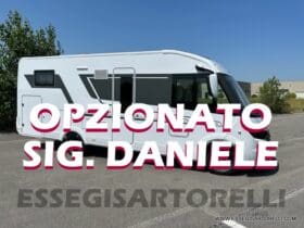 ADRIA SONIC PLUS 700 SL GARAGE LETTI GEMELLI GAMMA 2025 FARI LED E UCONNECT 10″