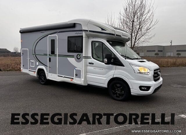 CHAUSSON ETAPE LINE 640 AUTOMATICO 165 CV POWER MY 26 699 CM SEMINTEGRALE BASCULANTE E GARAGE pieno