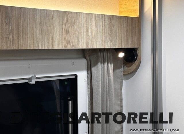 CHAUSSON ETAPE LINE 640 AUTOMATICO 165 CV POWER MY 26 699 CM SEMINTEGRALE BASCULANTE E GARAGE pieno