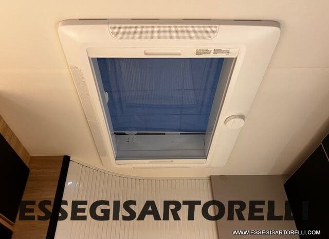 CHAUSSON ETAPE LINE 640 AUTOMATICO 165 CV POWER MY 26 699 CM SEMINTEGRALE BASCULANTE E GARAGE pieno