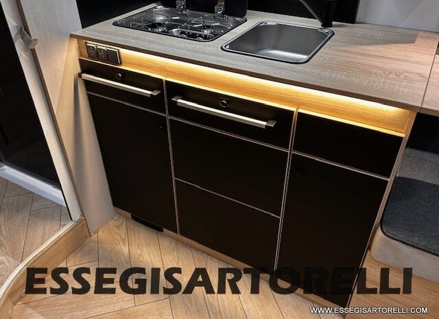 CHAUSSON ETAPE LINE 640 AUTOMATICO 165 CV POWER MY 26 699 CM SEMINTEGRALE BASCULANTE E GARAGE pieno