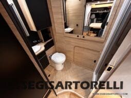 CHAUSSON ETAPE LINE 640 AUTOMATICO 165 CV POWER MY 26 699 CM SEMINTEGRALE BASCULANTE E GARAGE pieno