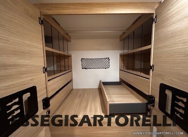 CHAUSSON ETAPE LINE 640 AUTOMATICO 165 CV POWER MY 26 699 CM SEMINTEGRALE BASCULANTE E GARAGE pieno