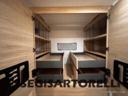 CHAUSSON ETAPE LINE 640 AUTOMATICO 165 CV POWER MY 26 699 CM SEMINTEGRALE BASCULANTE E GARAGE pieno