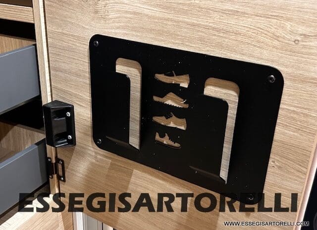 CHAUSSON ETAPE LINE 640 AUTOMATICO 165 CV POWER MY 26 699 CM SEMINTEGRALE BASCULANTE E GARAGE pieno