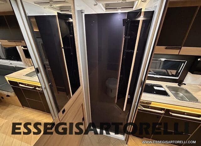 CHAUSSON ETAPE LINE 640 AUTOMATICO 165 CV POWER MY 26 699 CM SEMINTEGRALE BASCULANTE E GARAGE pieno