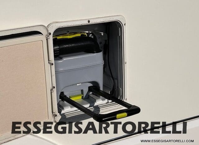 MOTORHOME by RAPIDO ITINEO SB 700 12/2016 699 CM 6 POSTI VIAGGI OMOLOGATI pieno