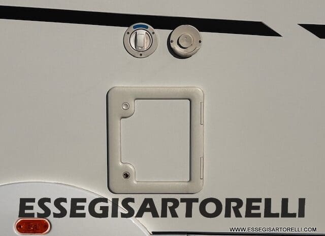 MOTORHOME by RAPIDO ITINEO SB 700 12/2016 699 CM 6 POSTI VIAGGI OMOLOGATI pieno