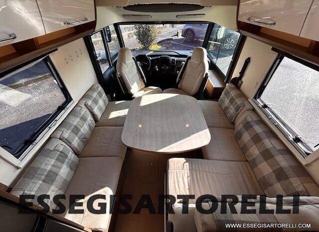 MOTORHOME by RAPIDO ITINEO SB 700 12/2016 699 CM 6 POSTI VIAGGI OMOLOGATI pieno