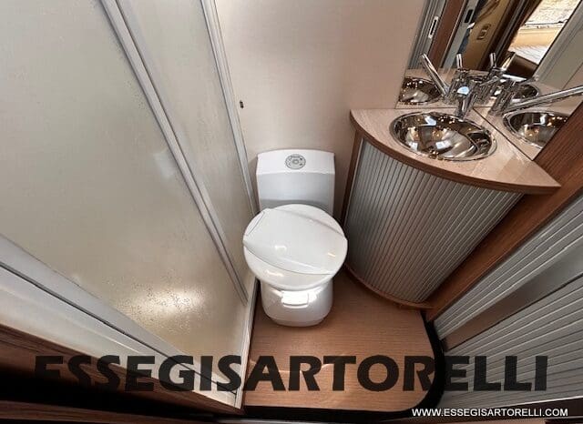 MOTORHOME by RAPIDO ITINEO SB 700 12/2016 699 CM 6 POSTI VIAGGI OMOLOGATI pieno