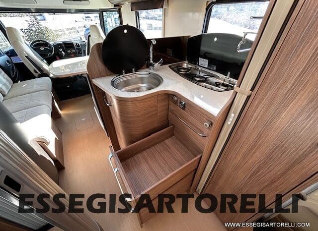 MOTORHOME by RAPIDO ITINEO SB 700 12/2016 699 CM 6 POSTI VIAGGI OMOLOGATI pieno