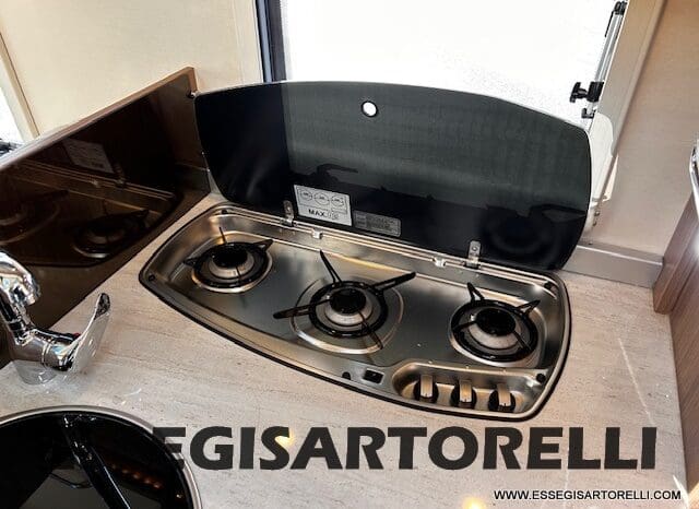 MOTORHOME by RAPIDO ITINEO SB 700 12/2016 699 CM 6 POSTI VIAGGI OMOLOGATI pieno