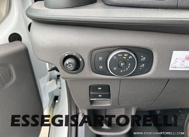 CHAUSSON ETAPE LINE 640 AUTOMATICO 165 CV POWER MY 26 699 CM SEMINTEGRALE BASCULANTE E GARAGE pieno