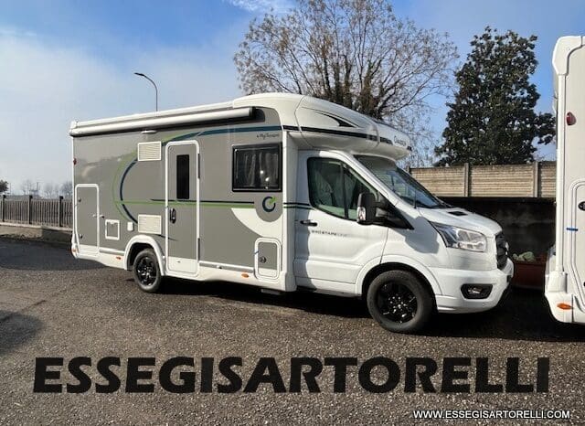 CHAUSSON ETAPE LINE 640 AUTOMATICO 165 CV POWER MY 26 699 CM SEMINTEGRALE BASCULANTE E GARAGE pieno