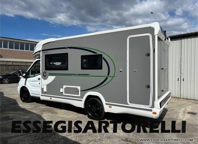 CHAUSSON ETAPE LINE 640 AUTOMATICO 165 CV POWER MY 26 699 CM SEMINTEGRALE BASCULANTE E GARAGE pieno