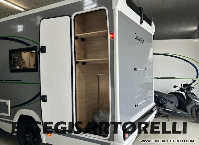 CHAUSSON ETAPE LINE 640 AUTOMATICO 165 CV POWER MY 26 699 CM SEMINTEGRALE BASCULANTE E GARAGE pieno