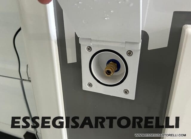 CHAUSSON ETAPE LINE 640 AUTOMATICO 165 CV POWER MY 26 699 CM SEMINTEGRALE BASCULANTE E GARAGE pieno