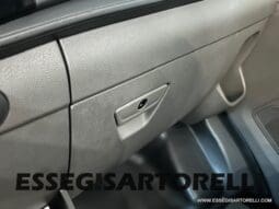 CHAUSSON ETAPE LINE 640 AUTOMATICO 165 CV POWER MY 26 699 CM SEMINTEGRALE BASCULANTE E GARAGE pieno