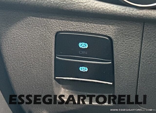 CHAUSSON ETAPE LINE 640 AUTOMATICO 165 CV POWER MY 26 699 CM SEMINTEGRALE BASCULANTE E GARAGE pieno