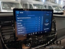 CHAUSSON ETAPE LINE 640 AUTOMATICO 165 CV POWER MY 26 699 CM SEMINTEGRALE BASCULANTE E GARAGE pieno