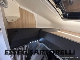 CHAUSSON ETAPE LINE 640 AUTOMATICO 165 CV POWER MY 26 699 CM SEMINTEGRALE BASCULANTE E GARAGE pieno