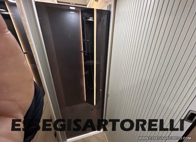 CHAUSSON ETAPE LINE 640 AUTOMATICO 165 CV POWER MY 26 699 CM SEMINTEGRALE BASCULANTE E GARAGE pieno