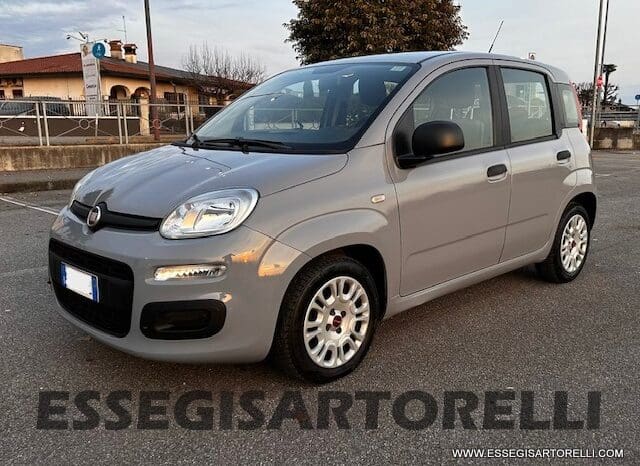 FIAT PANDA HYBRID (BENZINA/ELETTRICO) 2021 5 POSTI pieno
